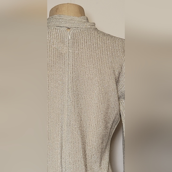 Vintage silver bodysuit with tie. Size m/l. - Picture 7 of 7